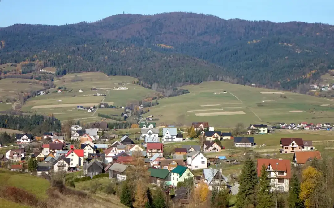 Lubań w Gorcach - Najkrótszy szlak i panorama Tatr z wieży widokowej