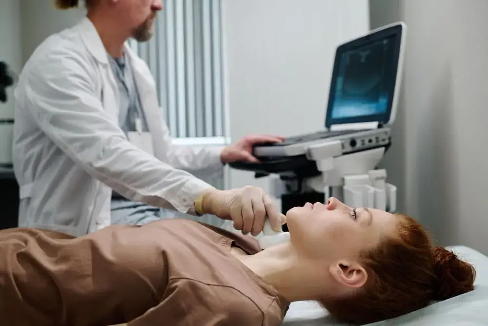 Jaki lekarz kieruje na badanie dopplera? Sprawdź, kto może pomóc