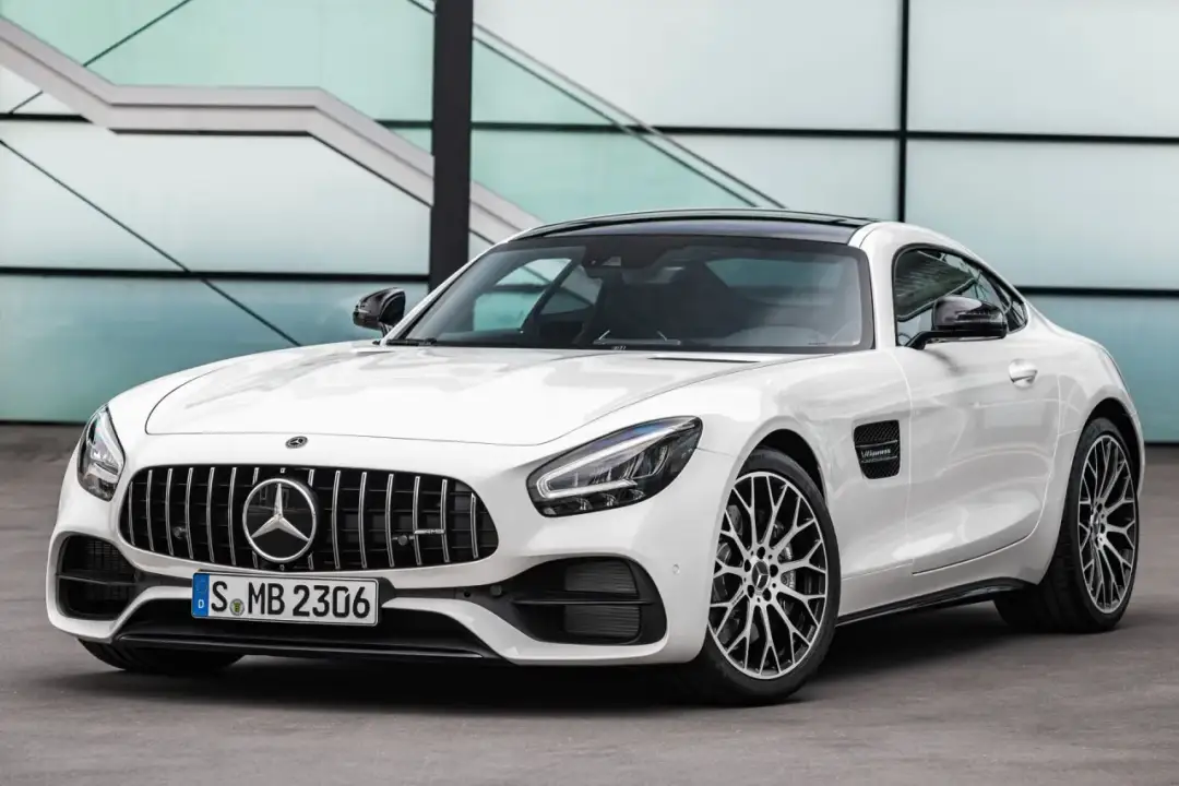 Mercedes-AMG GT R - Dane techniczne, test i na co uważać przy zakupie