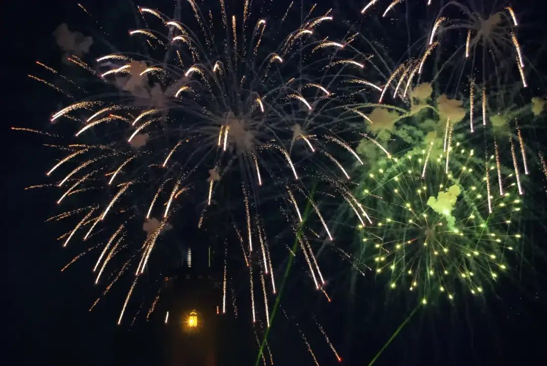 Sylwester nad morzem - Gdzie warto pojechać? Porównanie i realne ceny