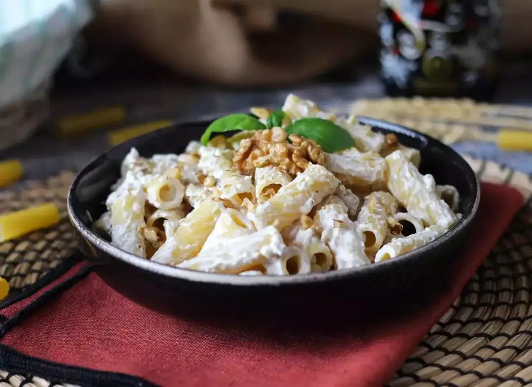 Makaron z ricottą: Szybki, kremowy przepis krok po kroku