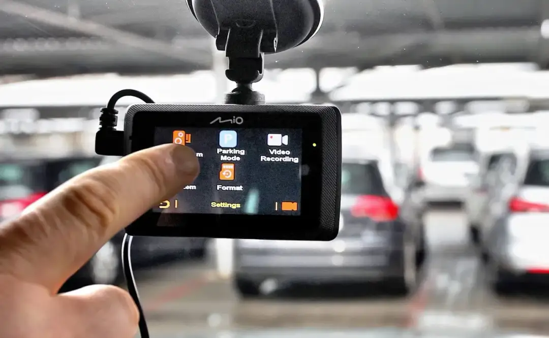 Telefon jako wideorejestrator - Jak go ustawić i czy to wystarczy?