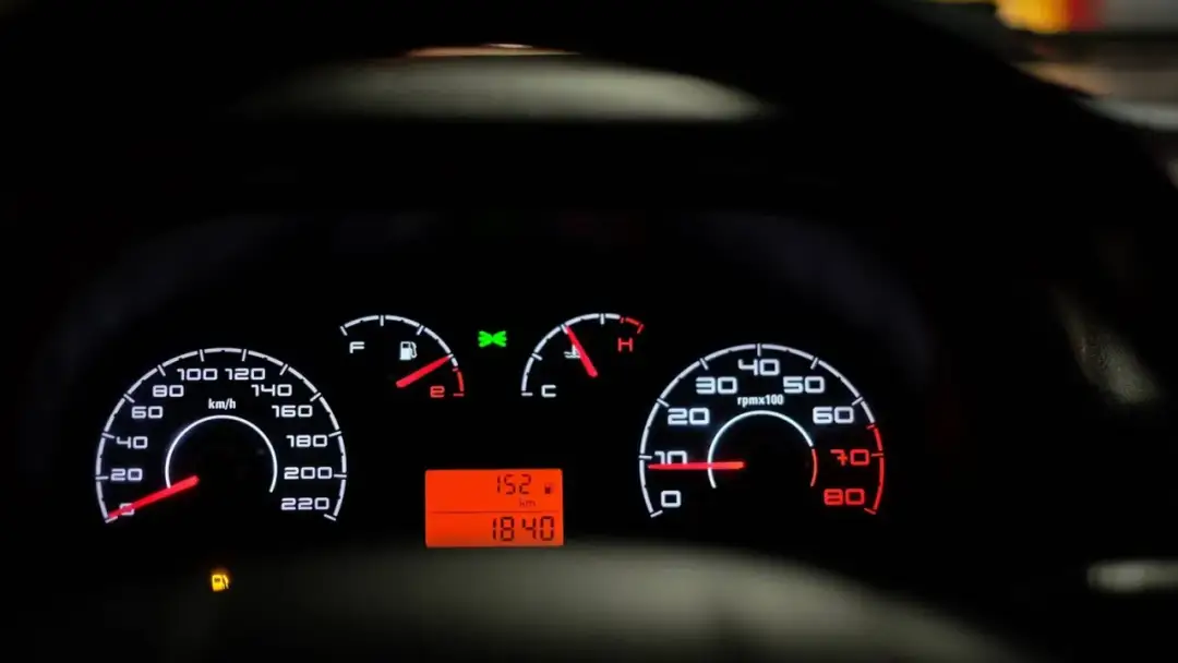 Kontrolki Renault Trafic - co oznaczają i ile kosztuje naprawa?