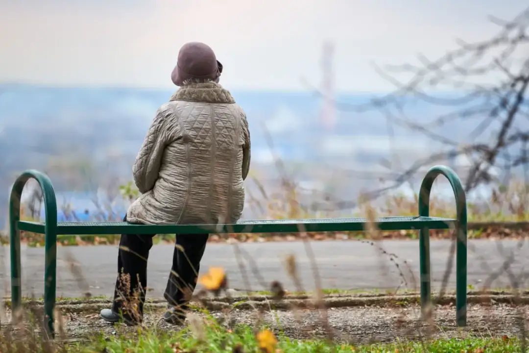 Renta rodzinna: Minimalny staż zmarłego? Zaskakujące wyjątki i 2025