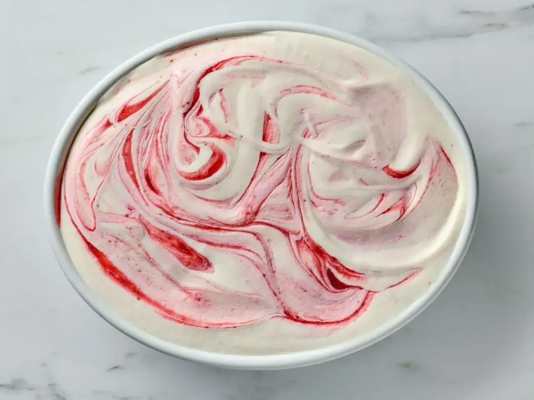 Lody jogurtowe - Czy to zdrowszy deser? Przepisy i porady