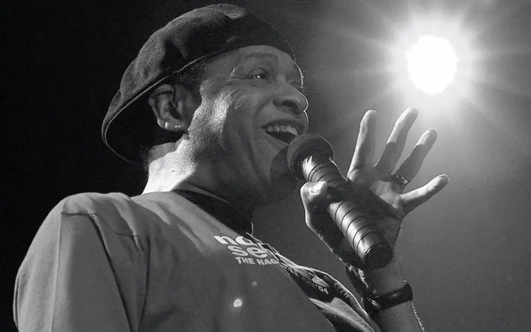 Wokalista jazzowy: Odkryj największe talenty i ich muzykę