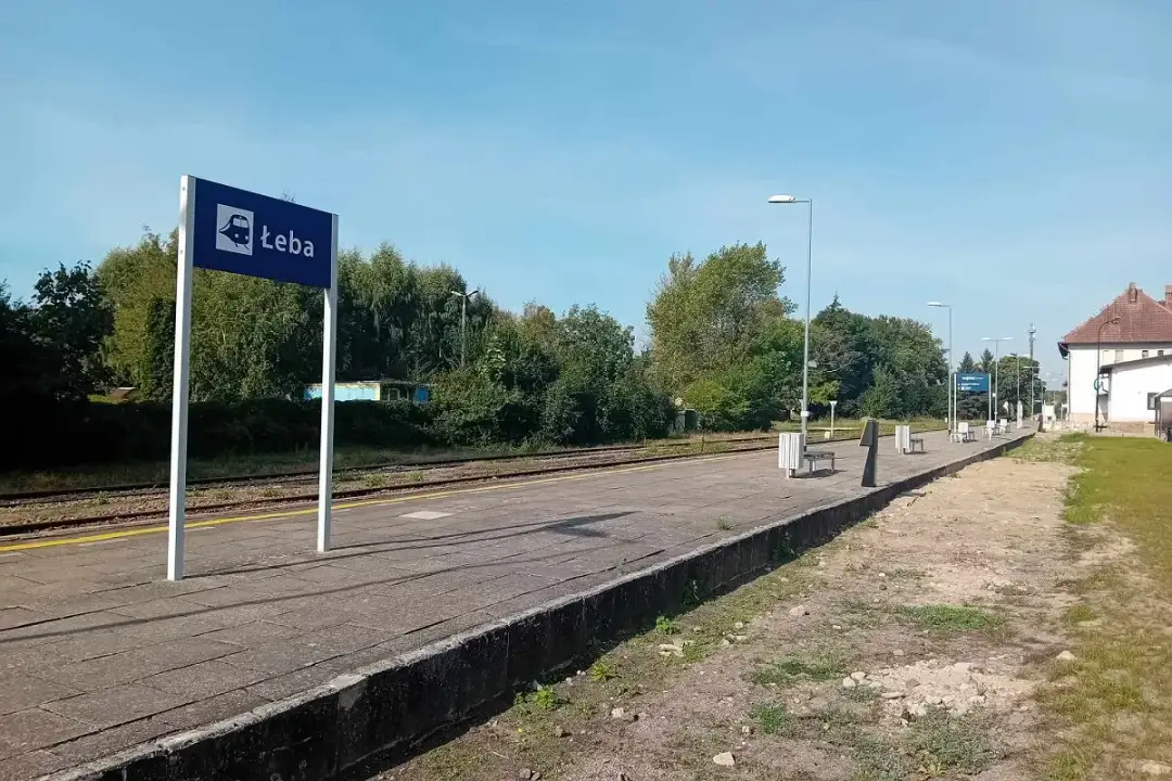 Ile mieszkańców ma Łeba? Dane i sezonowe zmiany