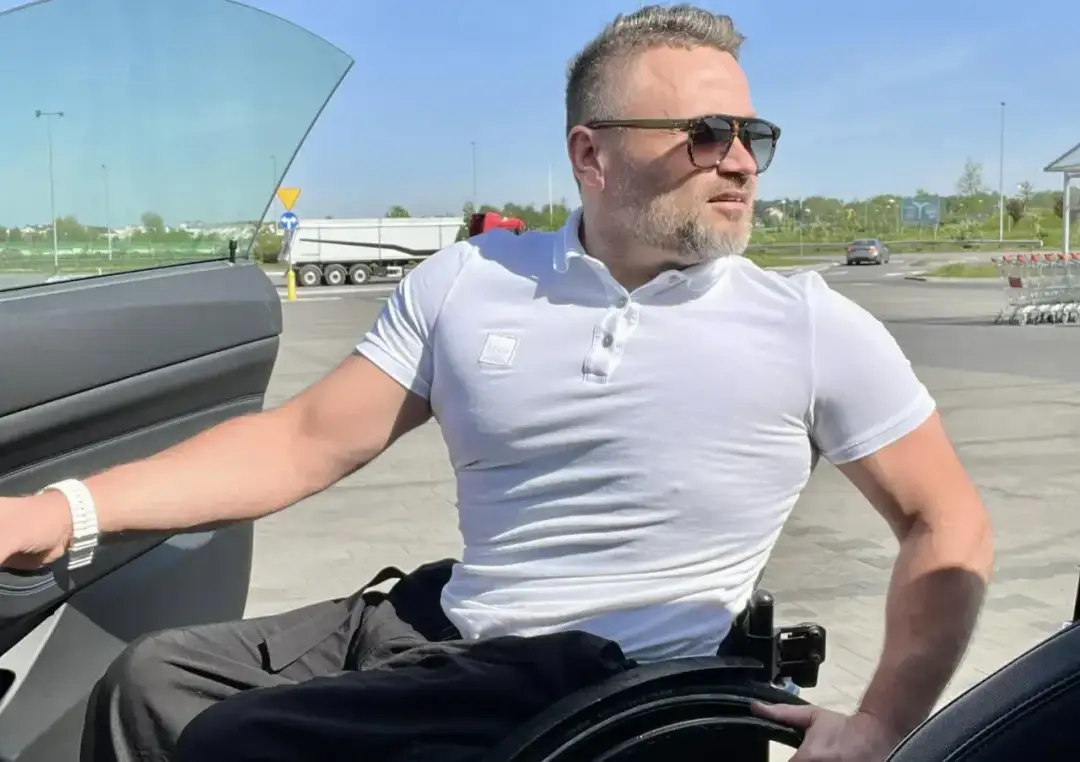 Czy niepełnosprawni płacą za parking w Krakowie? Sprawdź zasady i ulgi