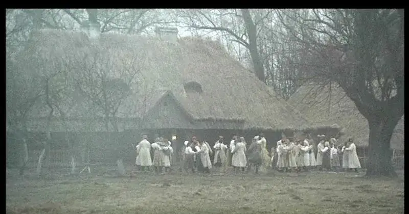 Co oznacza chocholi taniec w Weselu? Symbolika i przesłanie tańca