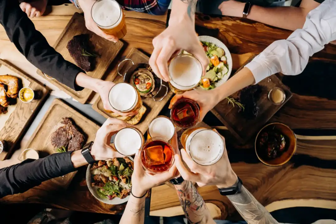 Gdzie zjeść w Ciechocinku? Odkryj najlepsze restauracje i smaki