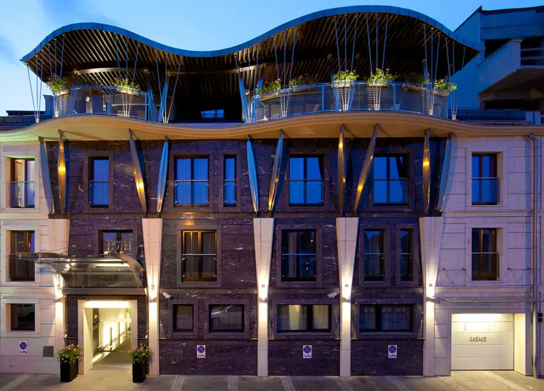 Hotel Niebieski Kraków - Czy to idealny wybór na spokojny city break?