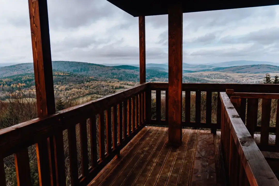 Wieża na Ferdlu - Najkrótszy szlak z Wapiennego i panorama Tatr