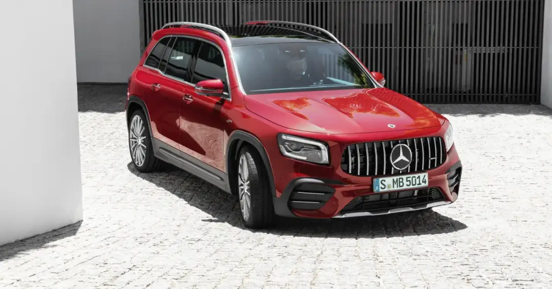 Siedmioosobowy Mercedes - Który model naprawdę mieści 7 osób?