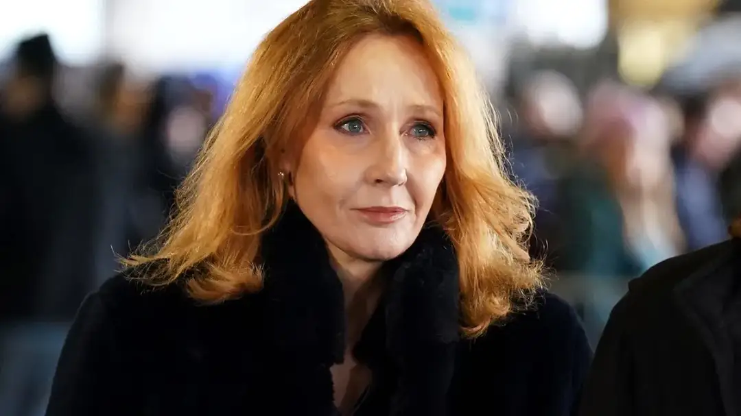 J. K. Rowling: Autorka Harry'ego Pottera pseudonim, sukces, kontrowersje