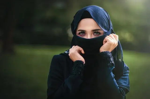 Książki o kobietach polskich które wyszły za arabów - prawdziwe historie i wyzwania
