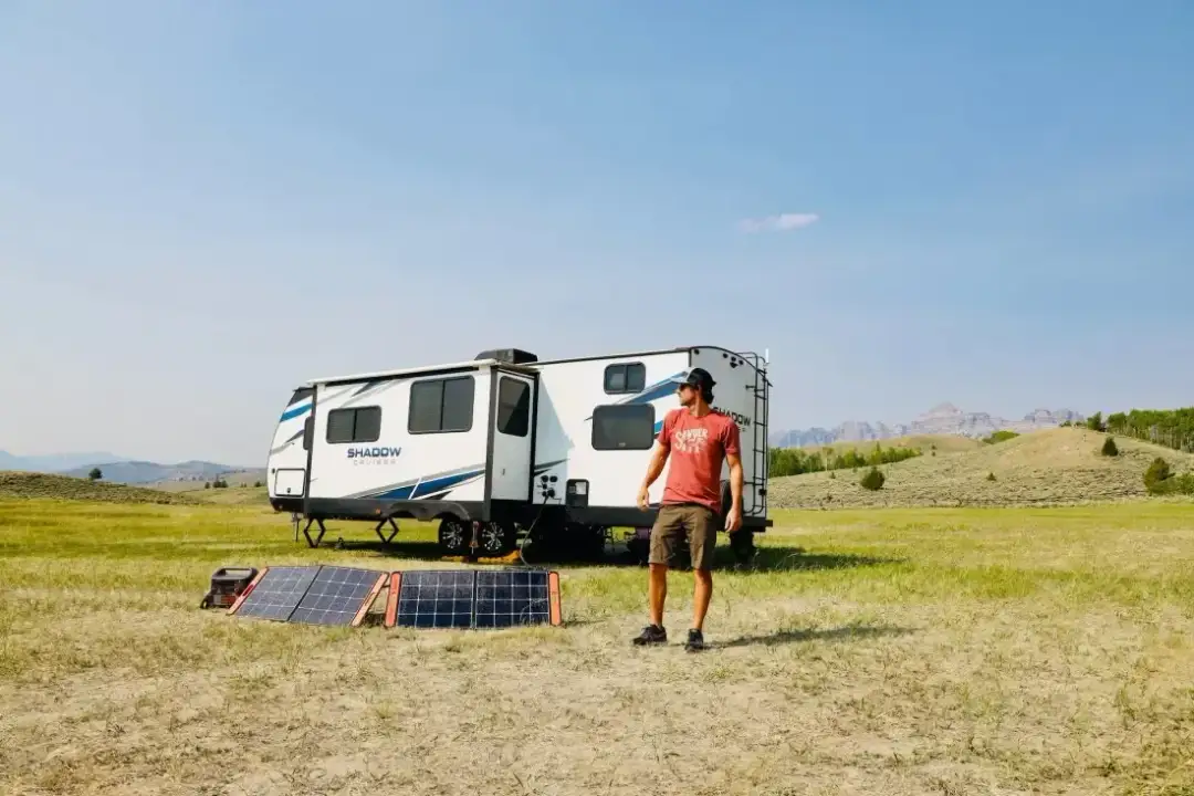 Czy solar turystyczny sprawdza się w podróży? Test praktyczny 2025