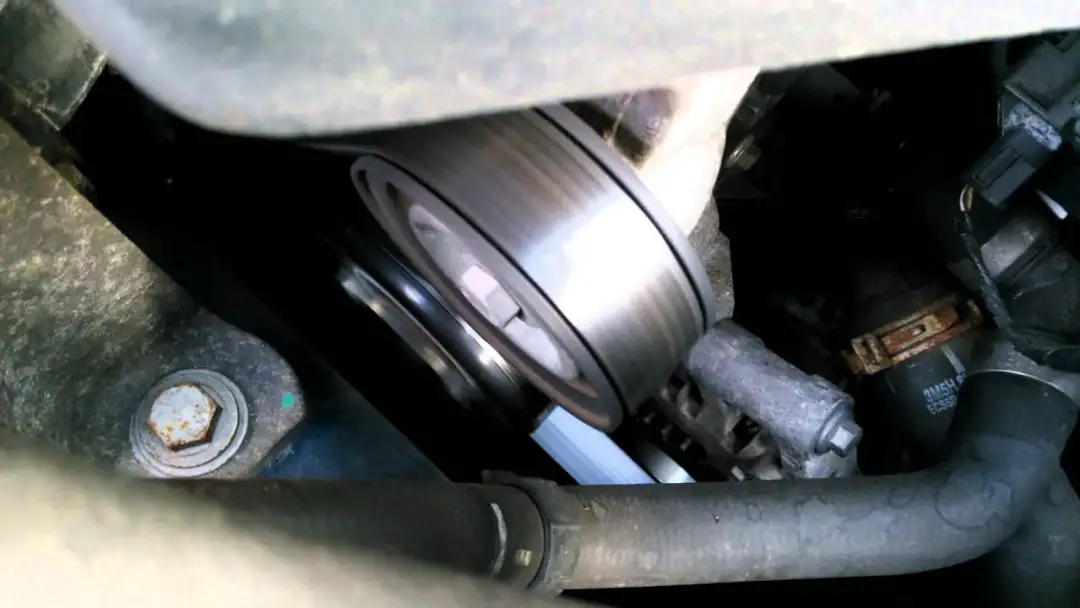 Objawy uszkodzonego alternatora w Ford Focus MK2 – jak je rozpoznać?