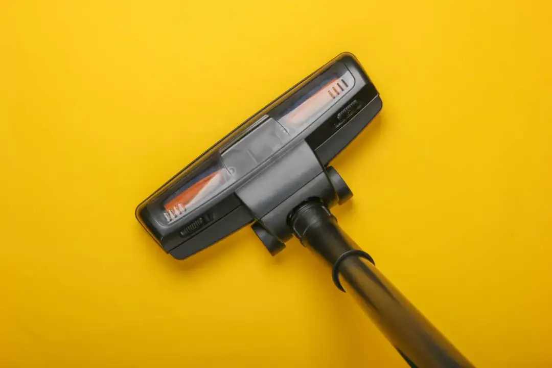Combien de watt pour un aspirateur sans fil : trouvez la puissance idéale