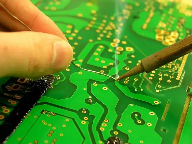 Płytki PCB na zamówienie: Jak zamówić i co warto wiedzieć