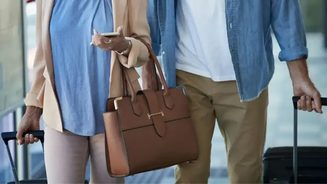 Znaczenie snu o torebce: Symbolika i interpretacje marzeń sennych