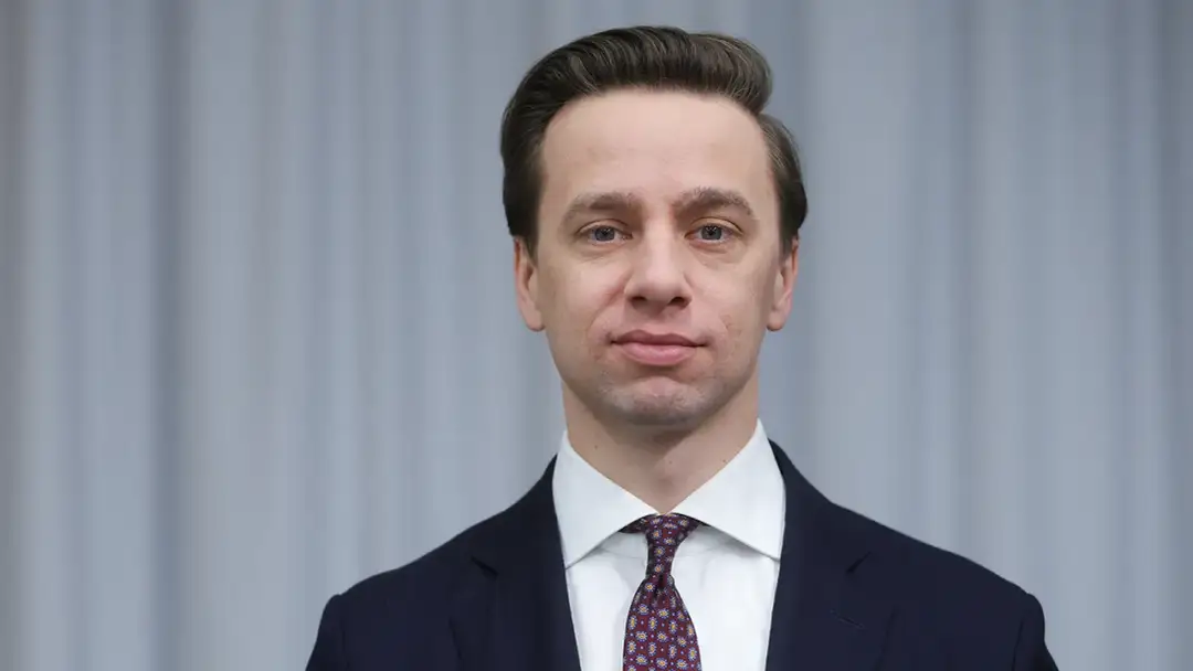 Kogo popiera Bosak? Odkryj jego wybór w wyborach prezydenckich