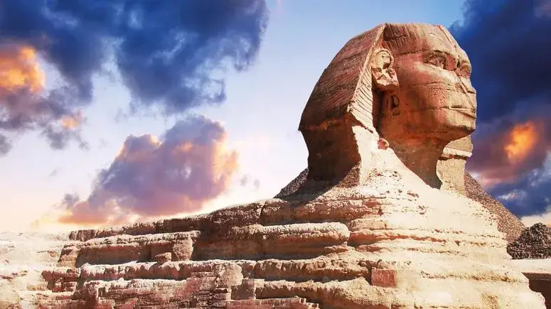 Czy Sfinks Polska SA podniesie się z tych finansowych tarapatów?