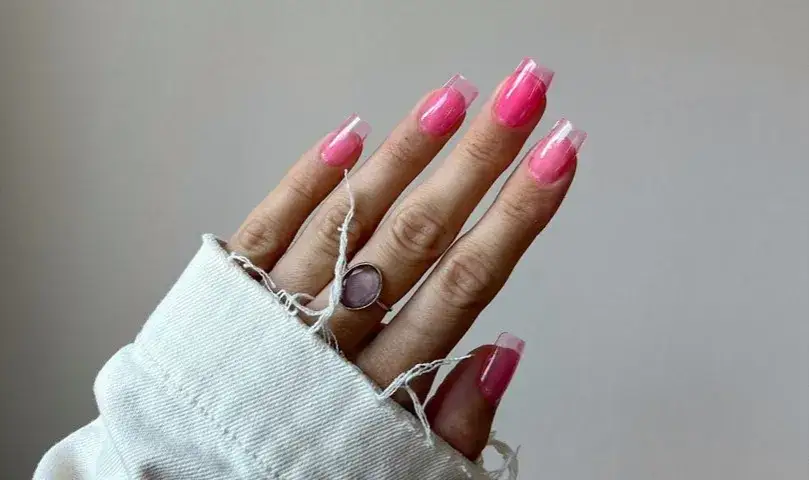 Ile trwa manicure żelowy? Poznaj czas zabiegu i cenne wskazówki