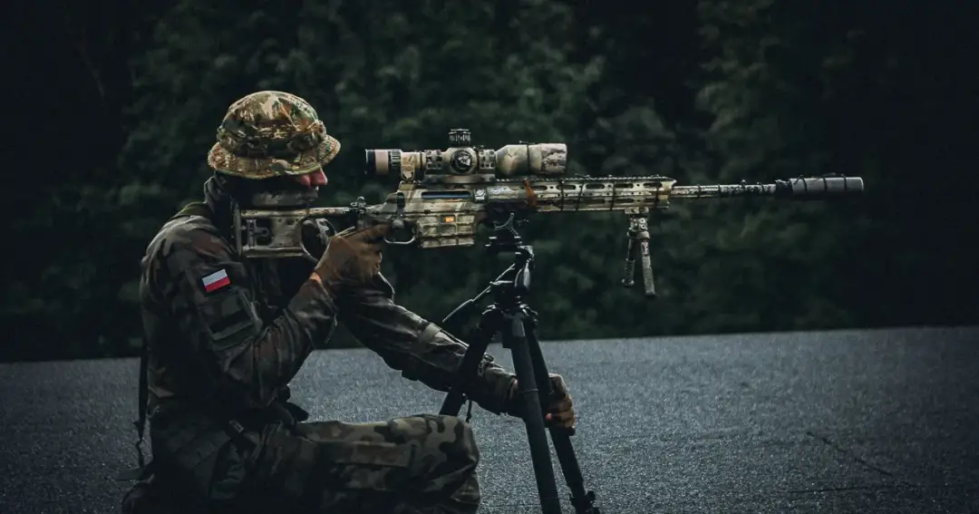 Ile lat trzeba służyć w wojsku po studiach wojskowych? Odpowiedź zaskakuje