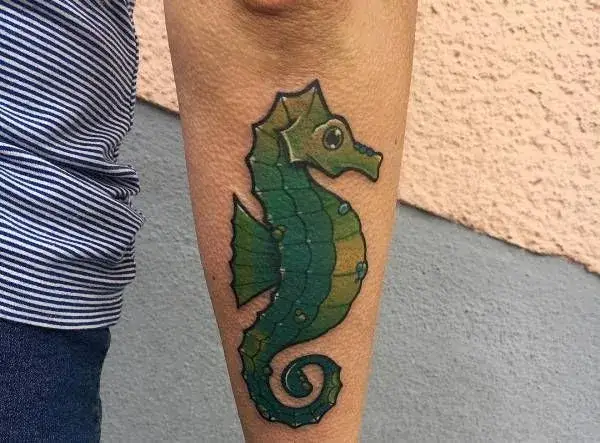 Konik morski tatuaż znaczenie – odkryj jego głębokie symbole i znaczenia Konik morski tatuaż znaczenie – odkryj jego głębokie symbole i znaczenia