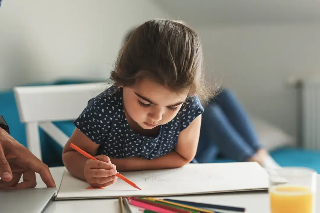 Nauczanie domowe na czym polega – kluczowe informacje i porady dla rodziców