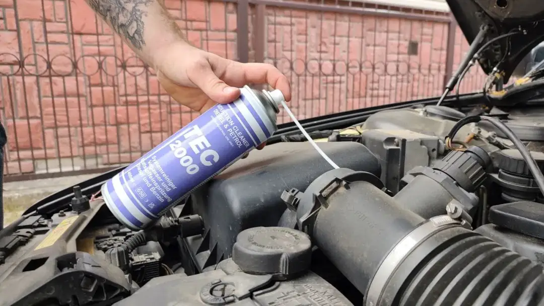 Jak czyścić EGR w samochodzie, aby uniknąć kosztownych napraw