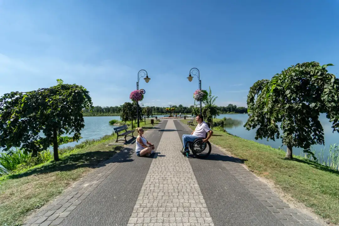 Jezioro Wolsztyńskie: popularne miejsca wypoczynku i atrakcje dla turystów