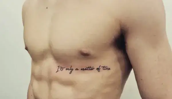 Tatuaż na żebrach - Popularne wzory tatuaży na żebra dla mężczyzn