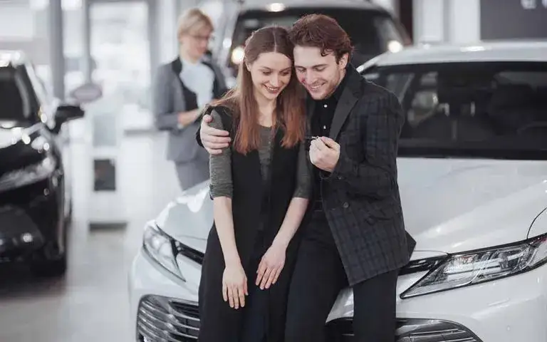 Czy można dopisać współwłaściciela do samochodu? Procedury, koszty i konsekwencje prawne