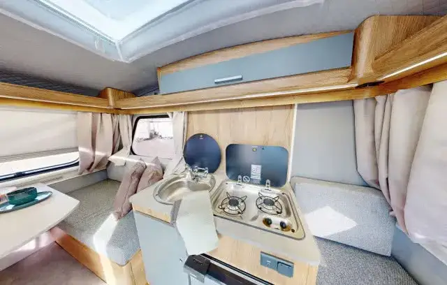 Jak wyremontować przyczepę kempingową i uniknąć kosztownych błędów