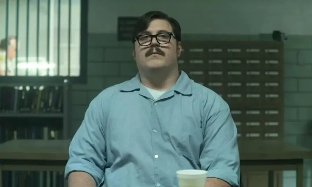 Najlepsze filmy o seryjnych mordercach: Fakty i gdzie oglądać?