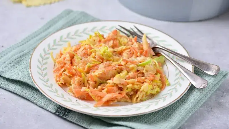 Jak zrobić sałatkę z marchewki? Proste przepisy, które zachwycą!