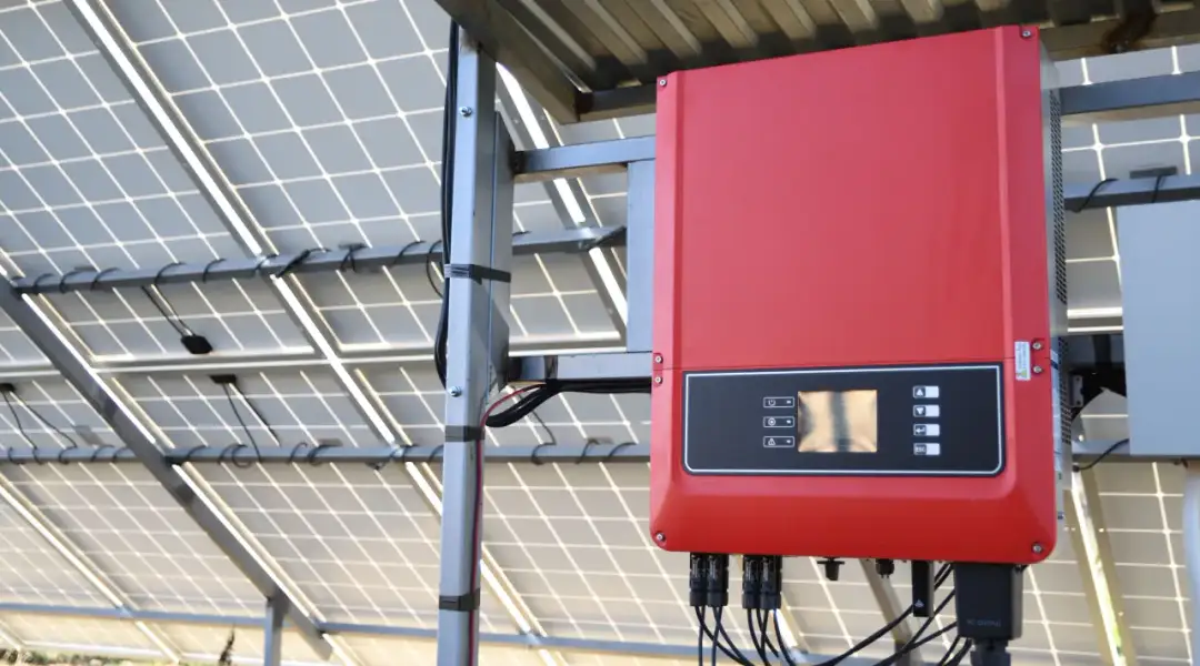 Inwerter 3-fazowy: Klucz do fotowoltaiki >3,68kW - Wybór i Porady