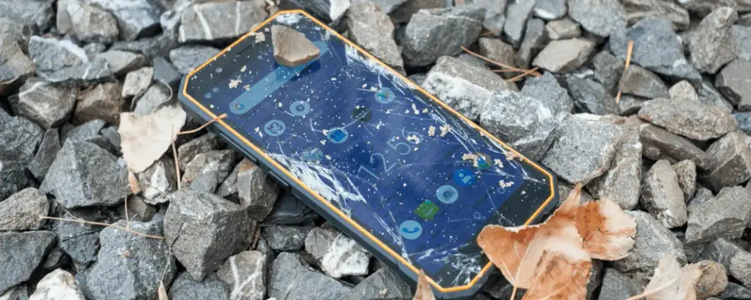 Jak naprawić zbitą szybkę w telefonie - skuteczne metody i porady