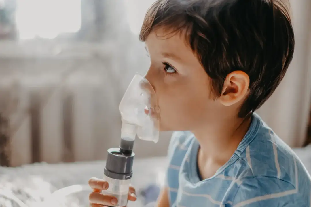 Jak często inhalacje z soli? Dawkowanie dla dzieci i dorosłych