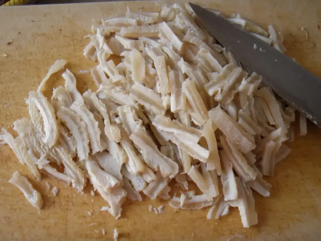 Flaki wołowe surowe: Jak je przyrządzić?