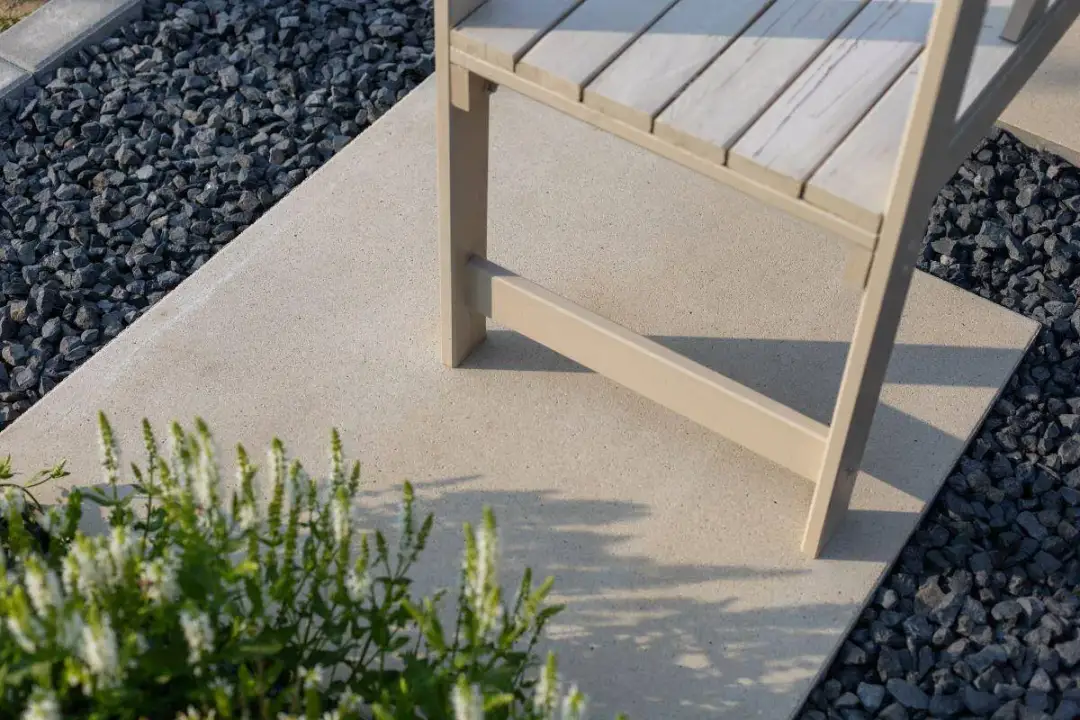 Płyty tarasowe Semmelrock: wybór, zastosowanie i co warto wiedzieć?