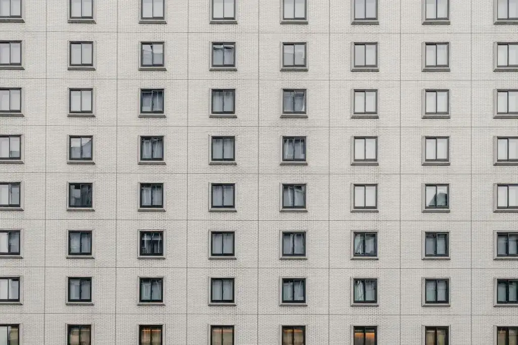 Jak obliczyć czynsz za mieszkanie i uniknąć nieprzyjemnych niespodzianek