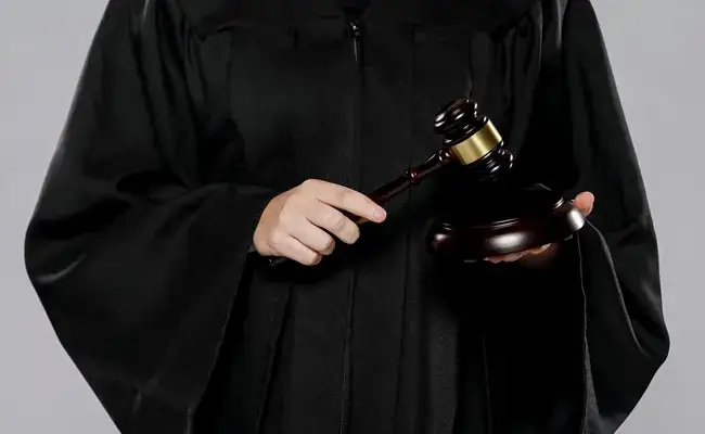 Przywłaszczenie wykroczenie: Nowa granica 800 zł i jej skutki prawne