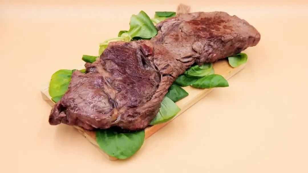 Jakie zioła do wołowiny? Odkryj sekrety doskonałego smaku