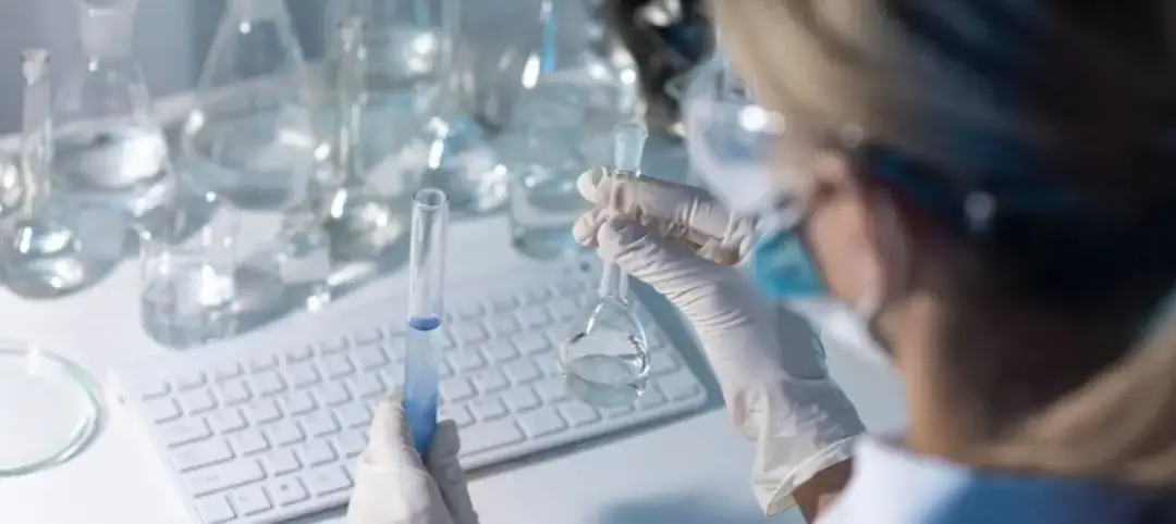 Analityka medyczna co po studiach – jakie są najlepsze ścieżki kariery?