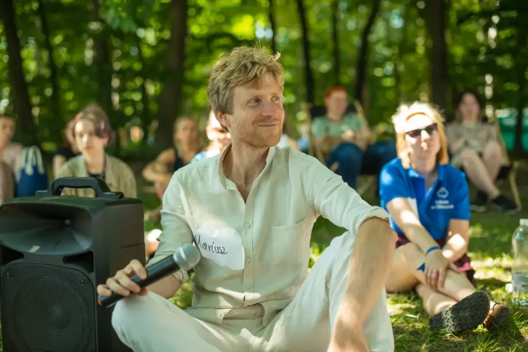 Ile trwa szkoła w chmurze? Zaskakujące fakty o czasie nauki