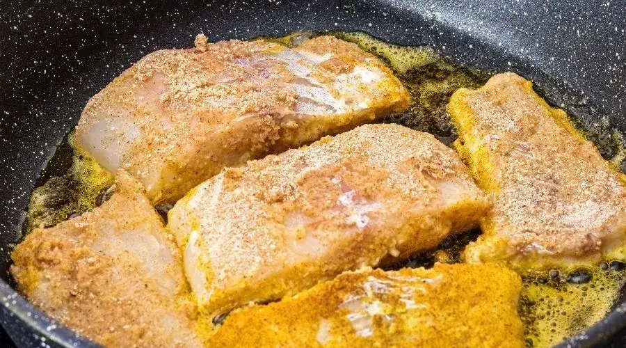 Jak smażyć filet z ryby, aby był chrupiący i soczysty - sprawdzone metody