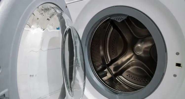 Dlaczego pralka nie wiruje? 8 najczęstszych przyczyn i skuteczne naprawy