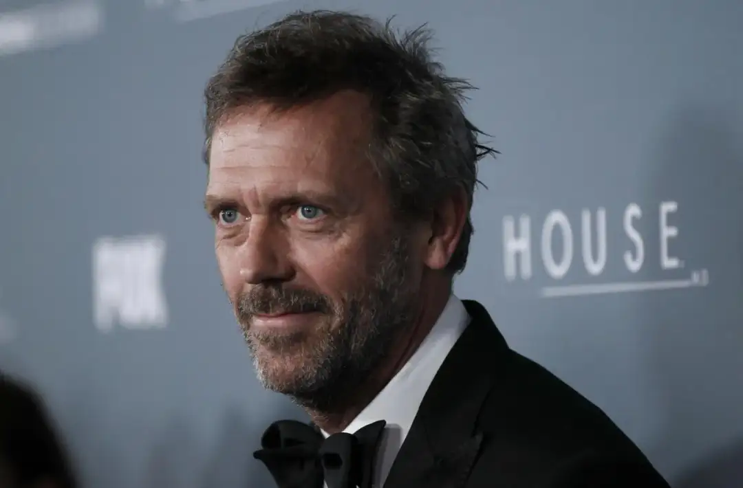 Hugh Laurie jako doktor House – niezwykła kariera i osiągnięcia aktora